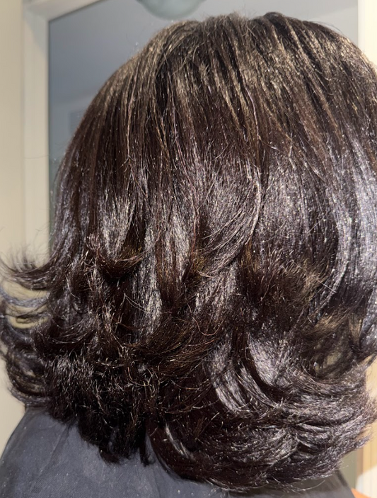 Why Oils Don’t Work on Low Porosity Hair (And What to Do Instead)